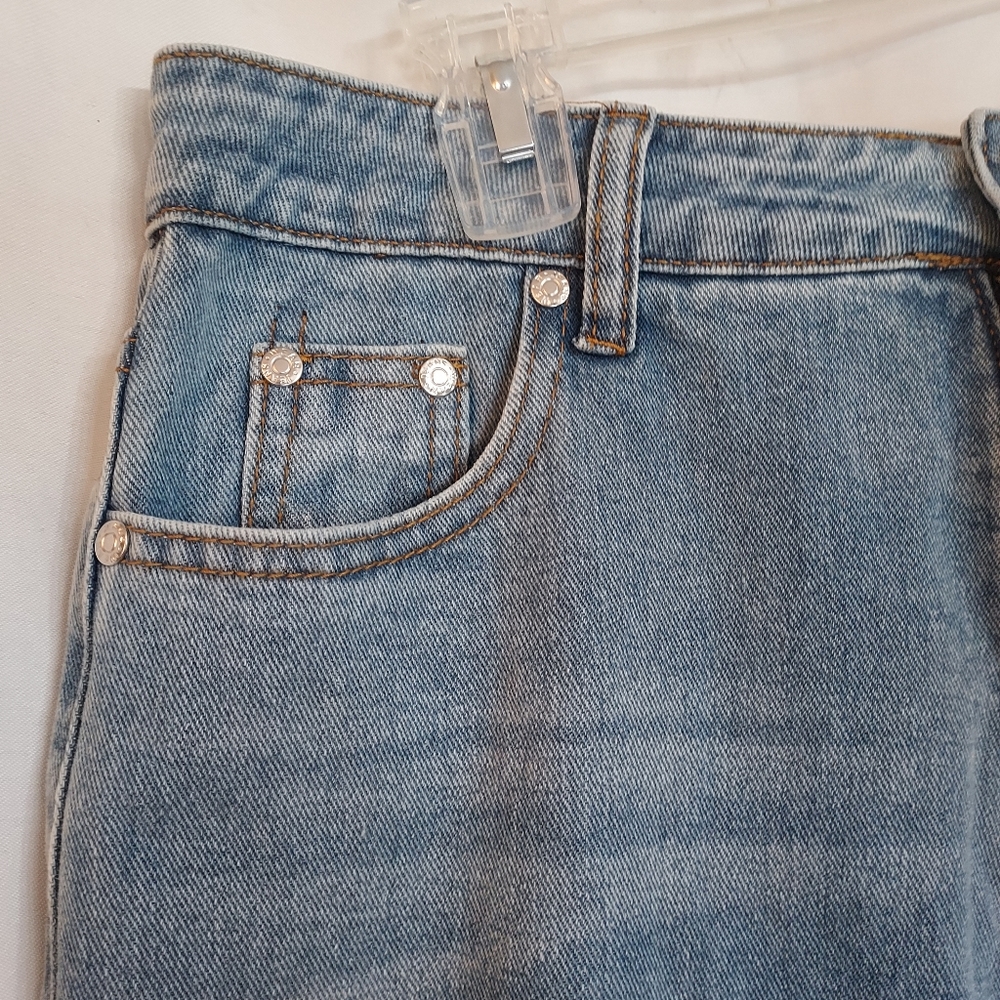 OC Order Plus High Rise Jeans. Size L - Picture 2 of 9
